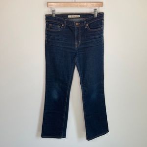 J BRAND | The Straight Leg Worn Jean | 28